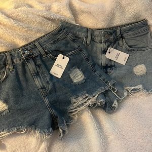 Selling together. never worn forever 21 Jean shorts with rips.